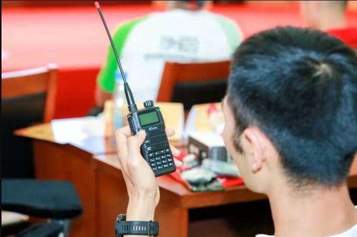 辦理無線電臺執(zhí)照，應(yīng)符合哪些條件？