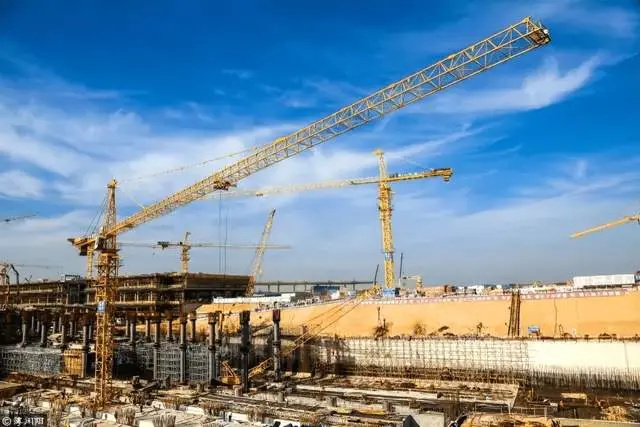 智慧工地?zé)o線自組網(wǎng)通信方案，如何推進(jìn)城鎮(zhèn)建設(shè)數(shù)字化轉(zhuǎn)型？